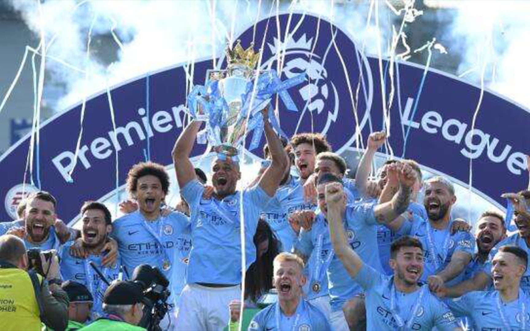 成了多项关 成了多项关